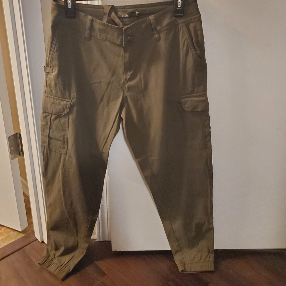 PrAna cargo joggers